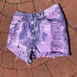 Levi’s high waisted shorts (purple)